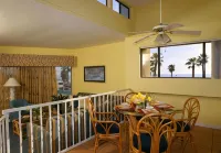 Aquamarine Villas - Parvekkeita