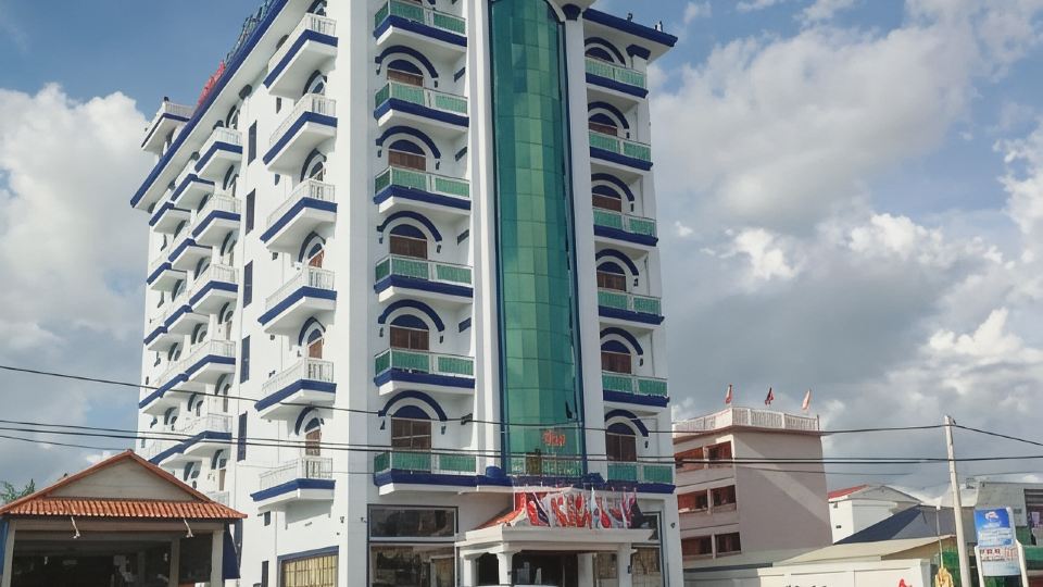 Emerald BB Battambang Hotel