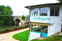 Hôtel l'Esturgeon Hotels in Poissy