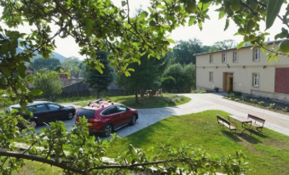 Dom Gościnny Brama Sudecka - Housity