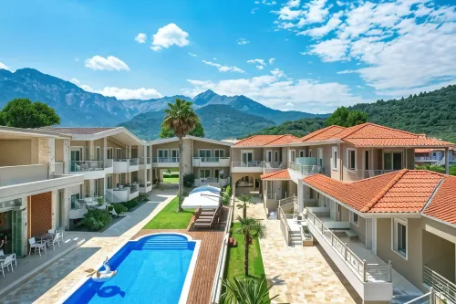 Lobelia Luxury Suites - Mountain view