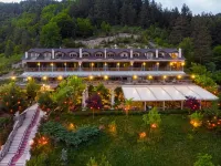 Abant Aden Boutique Hotel & Spa Hotels near Abant Gölü Çadır Kamp Alanı