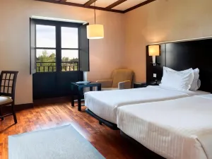 AC Hotel Palacio de Santa Ana