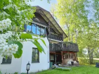 Cronin's Guesthouse Bed & Breakfast Hotels in 