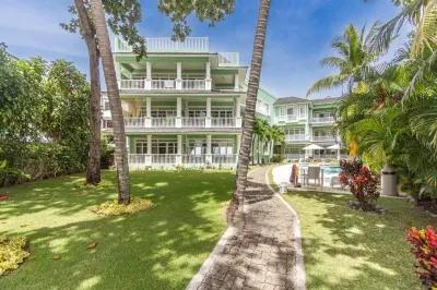Beachfront Oasis in Sosúa with Ocean Views, Guest Friendly,