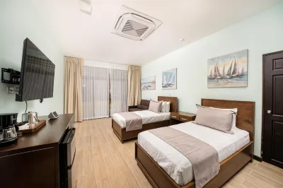 Bungalows Punta Uva Inn Hotels in 