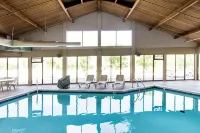 Grand Oaks Hotel - Pools