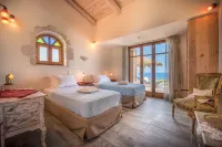Blue Caves Villas - Exceptional Villas with Private Pools Direct Access to the Sea Hotels near Agios Nikolaos Harbour
