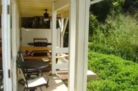 Bamboo Valley Inn