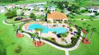 Central AC, Pool, Game Room, and Patio Loungers - Exquisite Family Haven Hoteles en Condado de Osceola