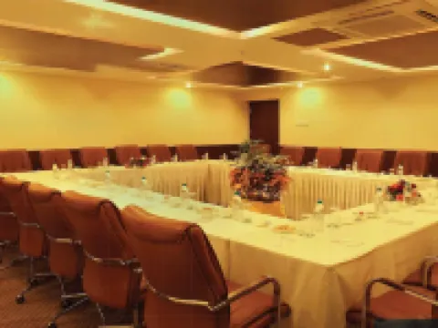 Ocean Spray Hotels in Villupuram