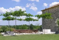 Domaine de l'Isle Basse Hotels in Lot