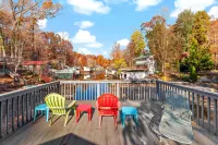 Charming Lakefront Retreat with Easy Access and Scenic Views - Cozy Getaway Hotels in Lake Lure