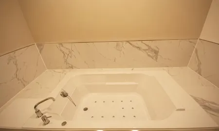 Iksan Fourseason Hotel