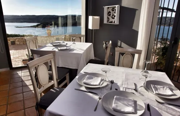 巴爾內洛德蘇哈爾- 拉阿爾卡那西亞酒店