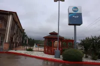Best Western Lake Conroe Inn