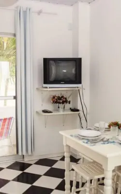 Di Raffaele Bombinhas Hotels near Calçadão da Praia de Bombas