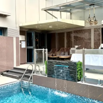 Hotel la Falaise Bonapriso