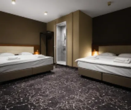 Amsterdam Lake Hotel