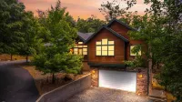Sierra Haus Cottage with Private Lake Access Hotels in Tuolumne County