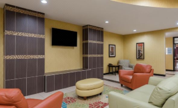 Holiday Inn Express & Suites LAFAYETTE EAST by IHG