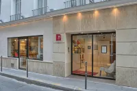 Lion d'Or Paris Hotel Hotels near Orsay Museum