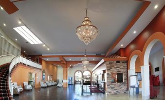 Ramada by Wyndham Fresno North