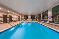 Hampton Inn & Suites Detroit/Wixom