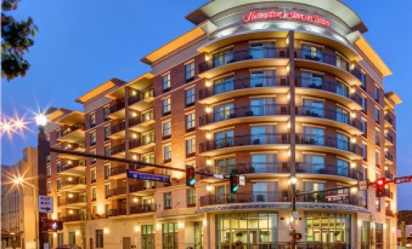 Hampton Inn & Suites Baton Rouge Downtown