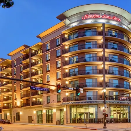 Hampton Inn & Suites Baton Rouge Downtown