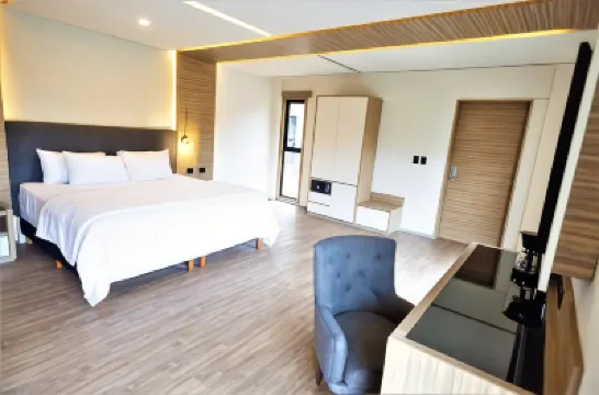 โรงแรม พลาซ่า บาย คาเวีย โรงแรมใน