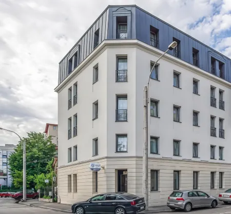 Venis Boutique Hotel