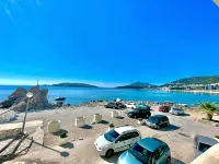 Sea view Apartments Rafailovici - Pet-friendly