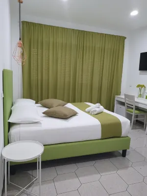 Affittacamere Dianir Hotel berhampiran Stesen Metro Subaugusta