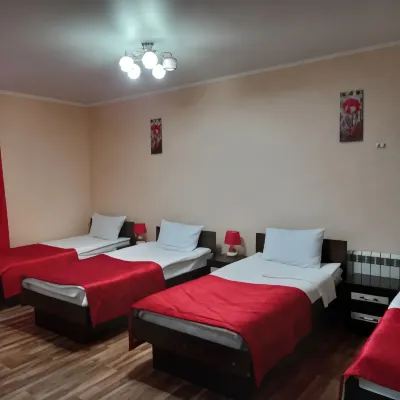 Hotel Maki (ul. 9 Maya) โรงแรมใน