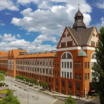 Sheraton Hannover Pelikan Hotel Các khách sạn gần Hannover University for Music, Drama and Media