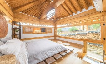 Gyeongju Gamseong Hanok Susu