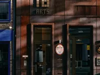 18Arts Hotel - Living in a Gallery! Hotels near Cologne City Hall