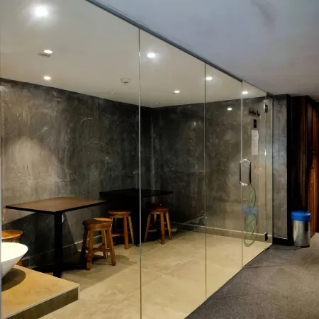 9 Square Hotel - Subang Отели рядом с достопримечательностью «Торговый центр Summit USJ»