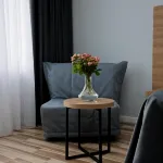 Loospangeles Hotels near Tea Houses