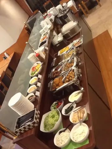 ヒールイン 四日市