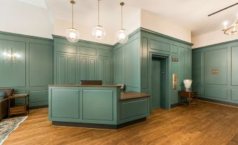 Independence Park Hotel, Premier Collection