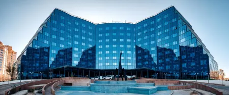 River Palace Hotel