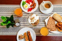 BlueBell Hotel - 3-Star