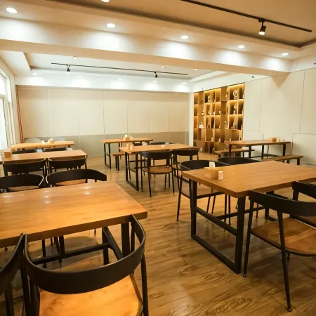 Fujin Dingxin Boutique Hotel