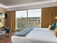 Hotel Charlemagne By Happyculture Ξενοδοχεία στην πόλη Rhone