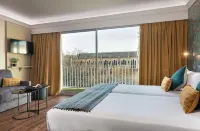 Hotel Charlemagne By Happyculture