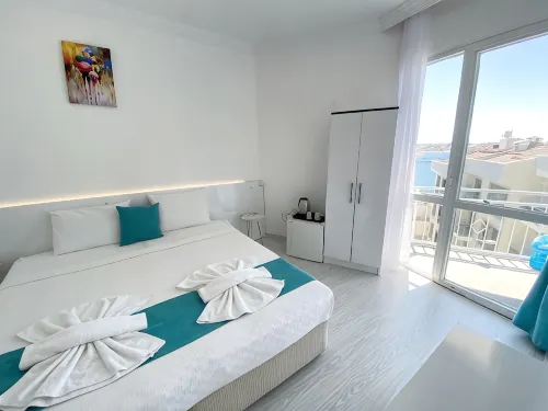 Minerva Port Hotel