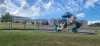 Charming 2-bedroom apartment with Fitness Room, Pool, Tennis,  and AC in Dallas
