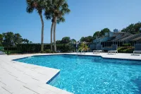 625 Oceanfront Surf Villas @ Ponte Vedra Beach, near TPC Sawgrass & Mayo Clinic! - 수영장